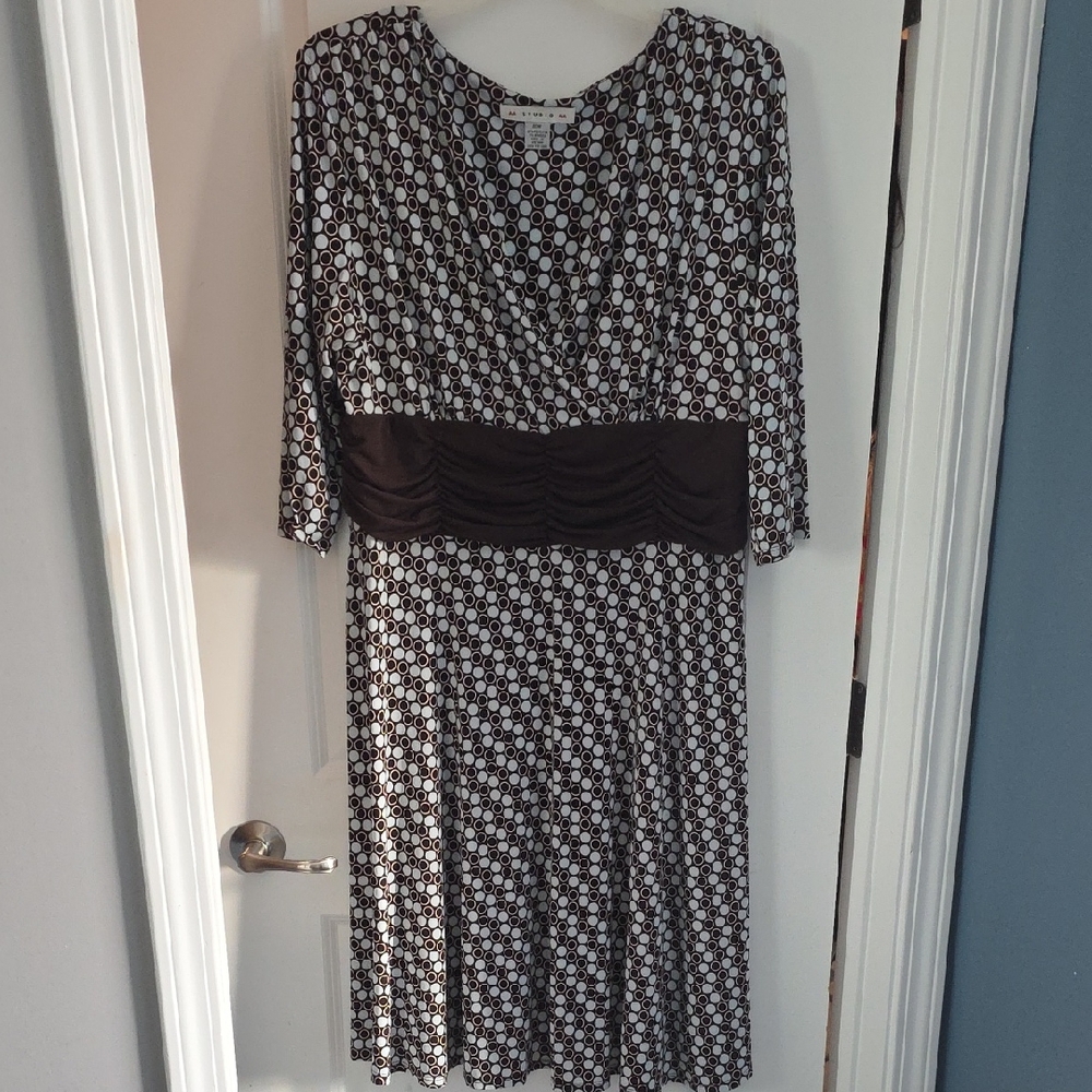 Aa Studio Brown and White Geometric Long Sleeve Dress
